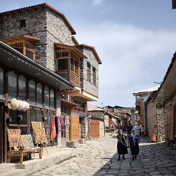 Kavkaz křížem krážem