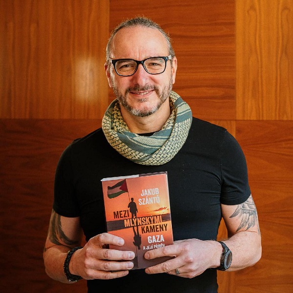 Jakub Szántó: Mezi mlýnskými kameny